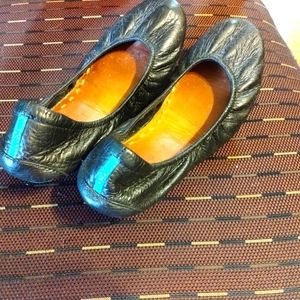Tieks Matte Black, Size 7